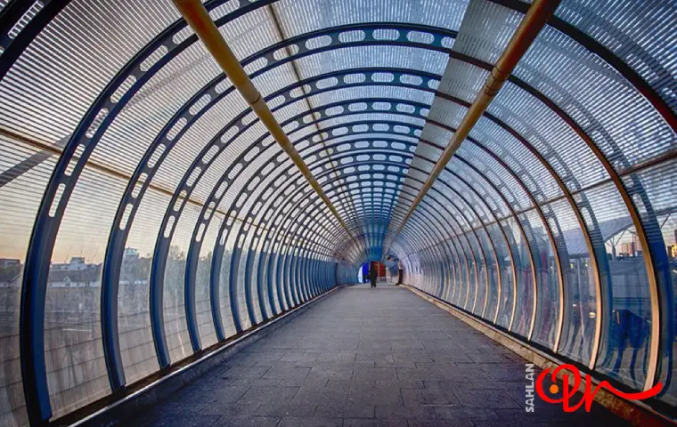 اسپیس فریم تونلی شیشهای